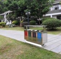 2500多套四色分類垃圾桶市區上崗！